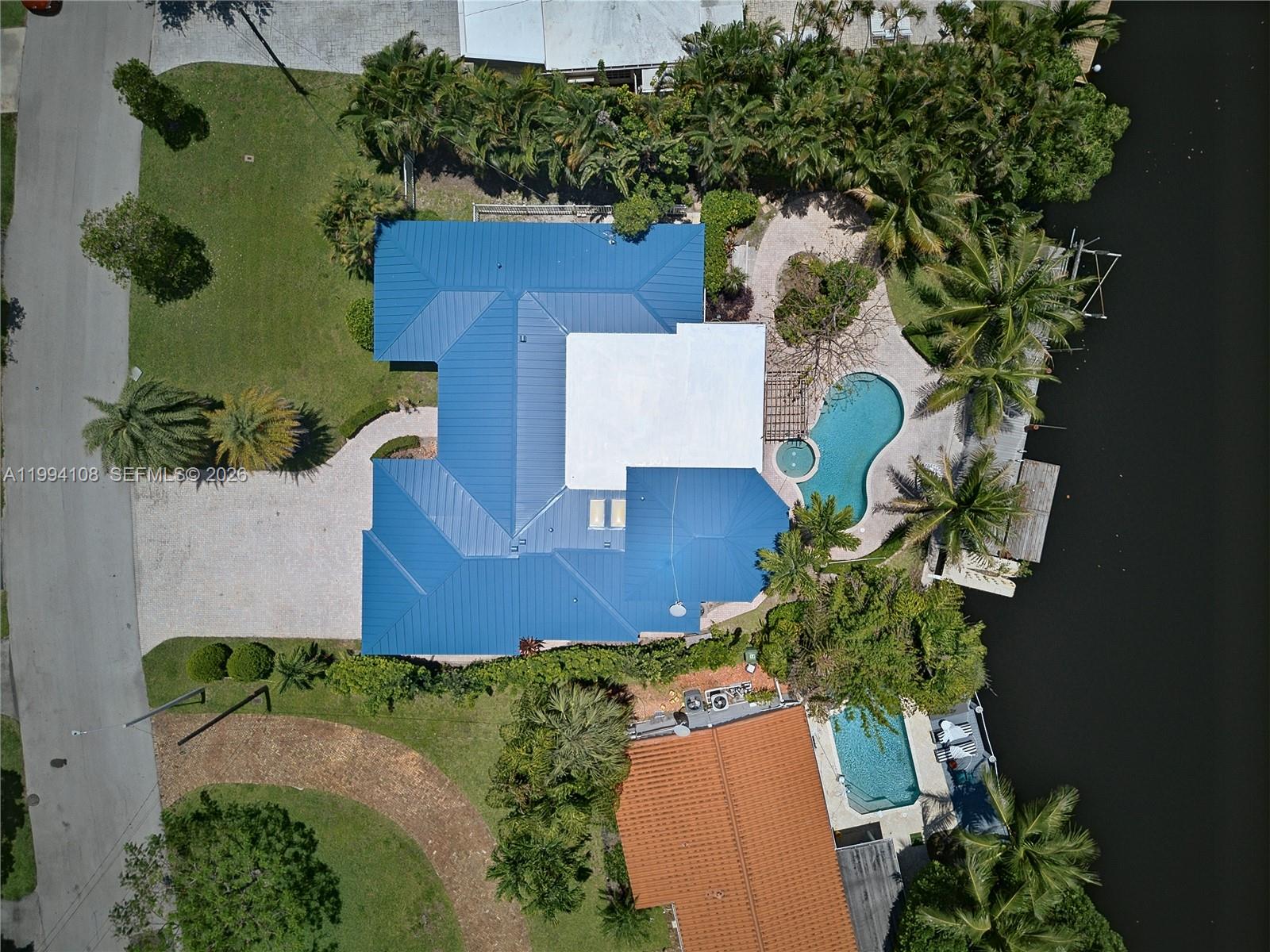 CORAL SHORES AMEND PLAT - Residential