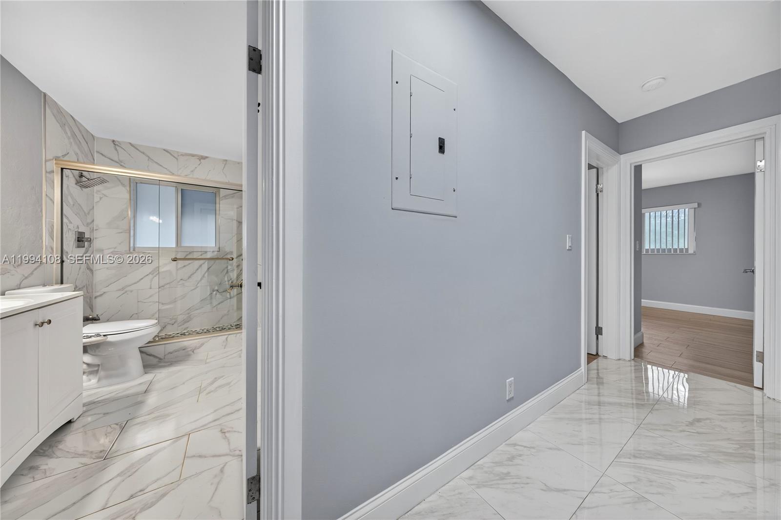 CORAL SHORES AMEND PLAT - Residential