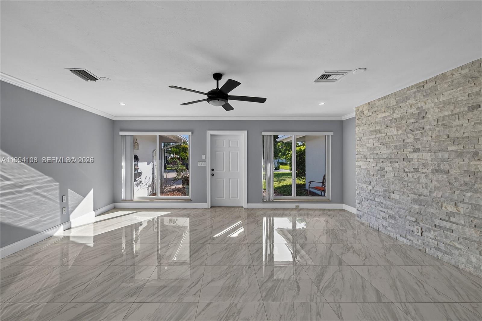 CORAL SHORES AMEND PLAT - Residential
