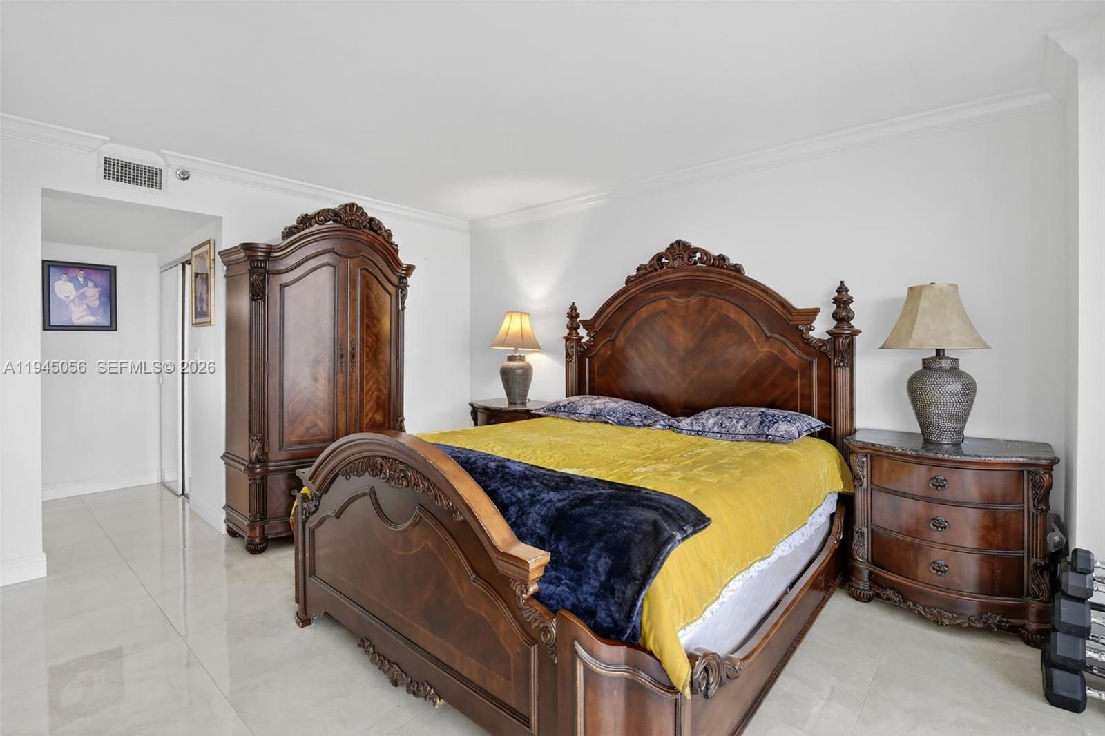 1000 ISL BLVD WILLIAMS IS - Residential