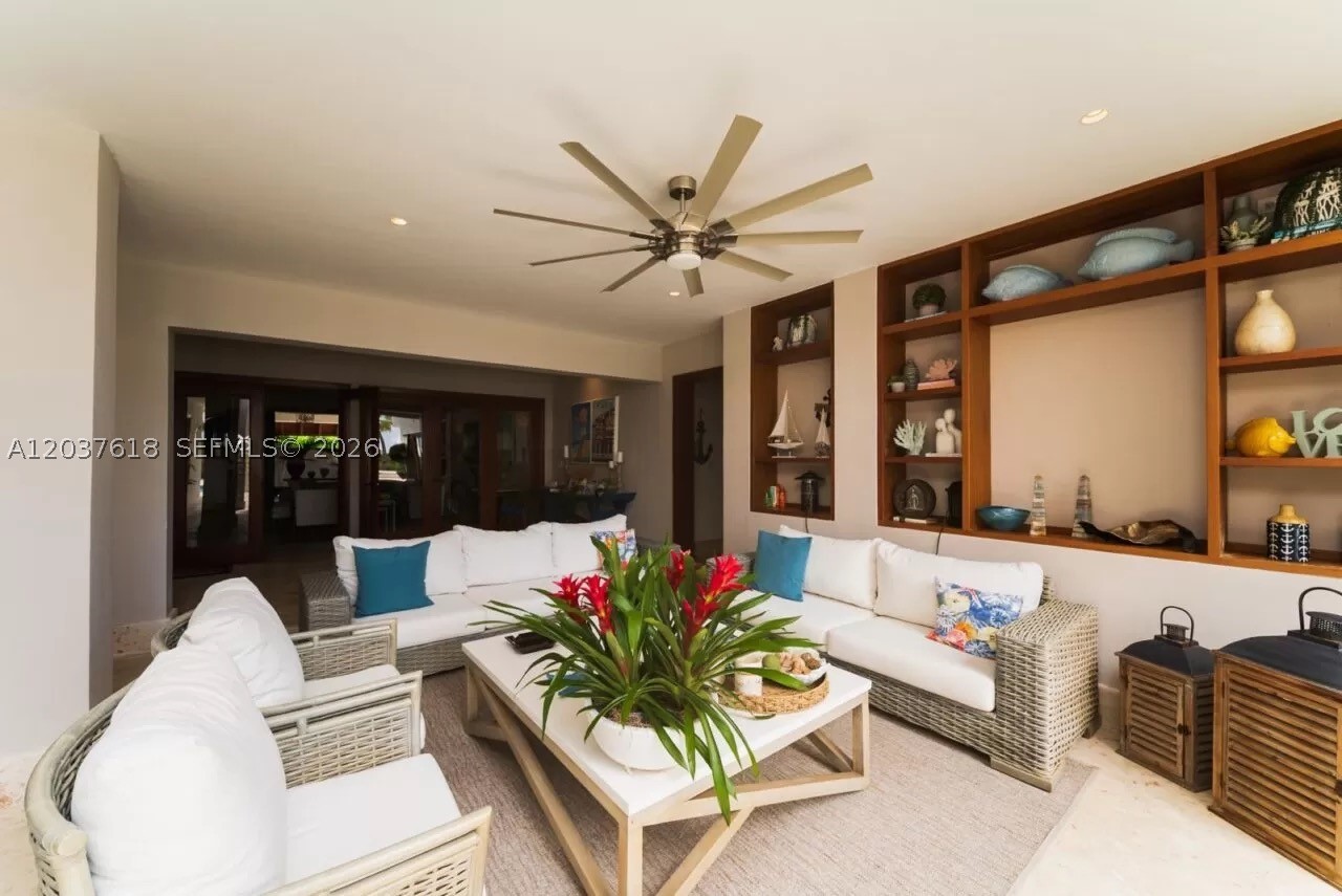 Las Palmas - Residential