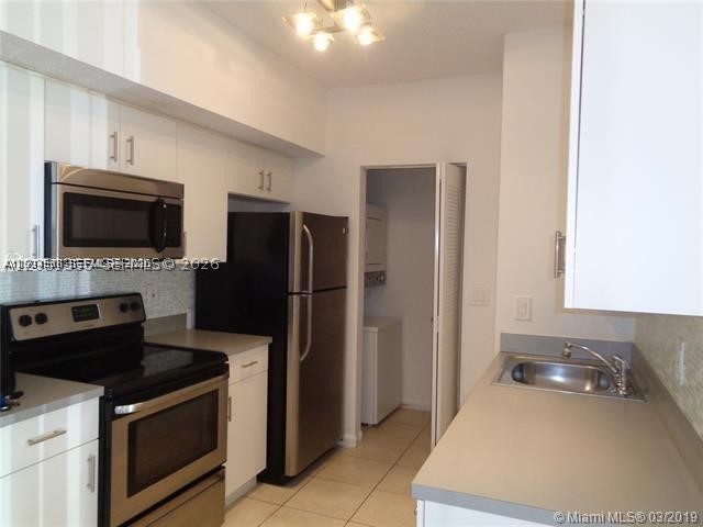 SERENITY PALMS CONDO - Residential Lease