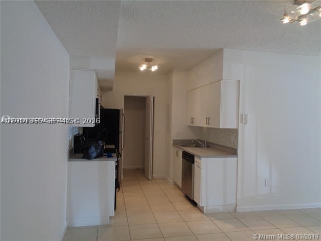 SERENITY PALMS CONDO - Residential Lease