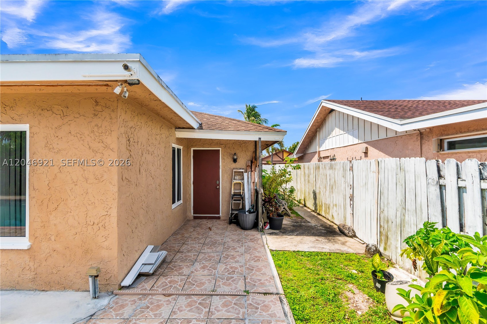 NORTH LAUDERDALE VILLAGE - Residential