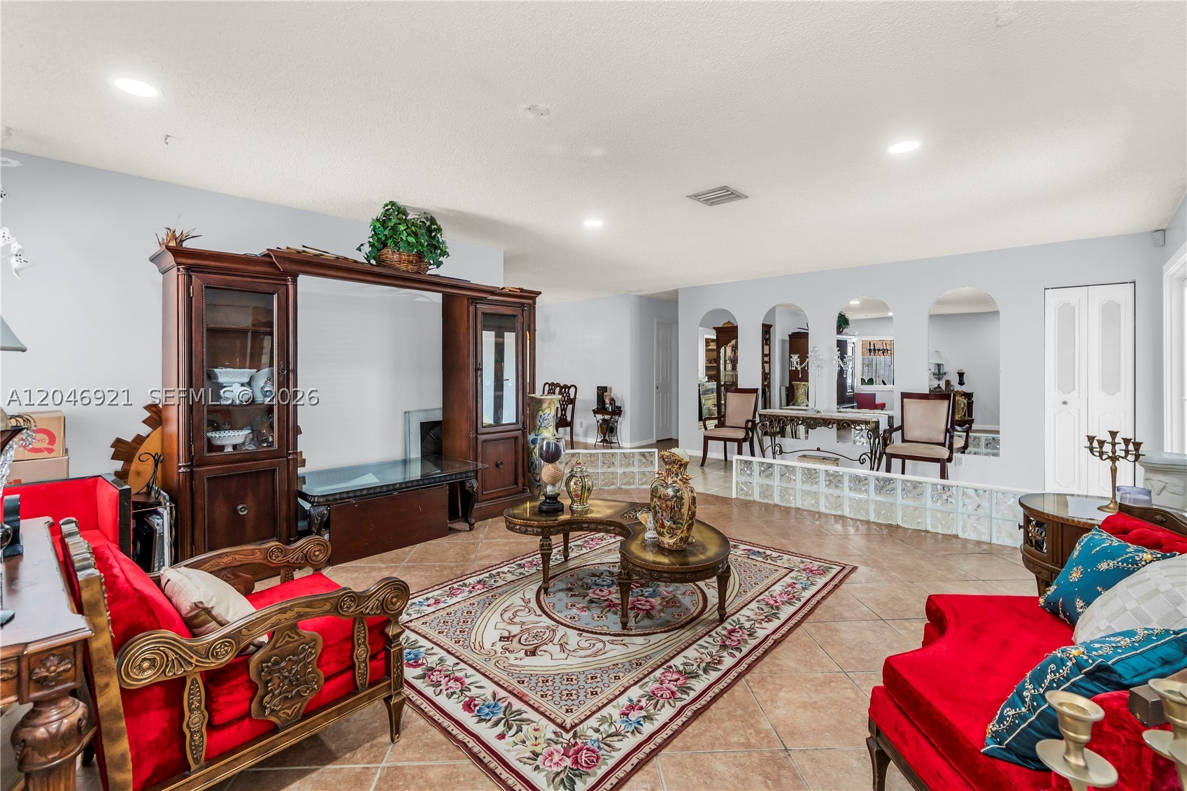 NORTH LAUDERDALE VILLAGE - Residential