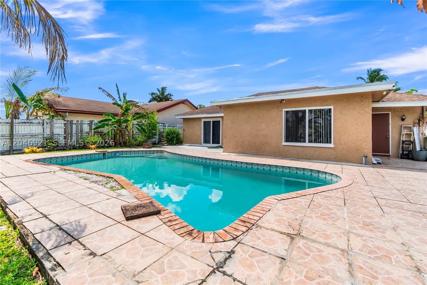 NORTH LAUDERDALE VILLAGE - Residential