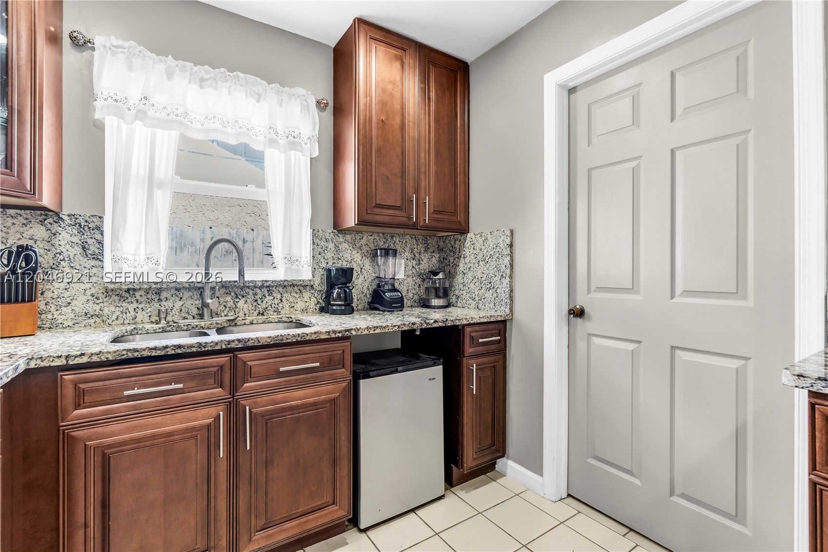 NORTH LAUDERDALE VILLAGE - Residential