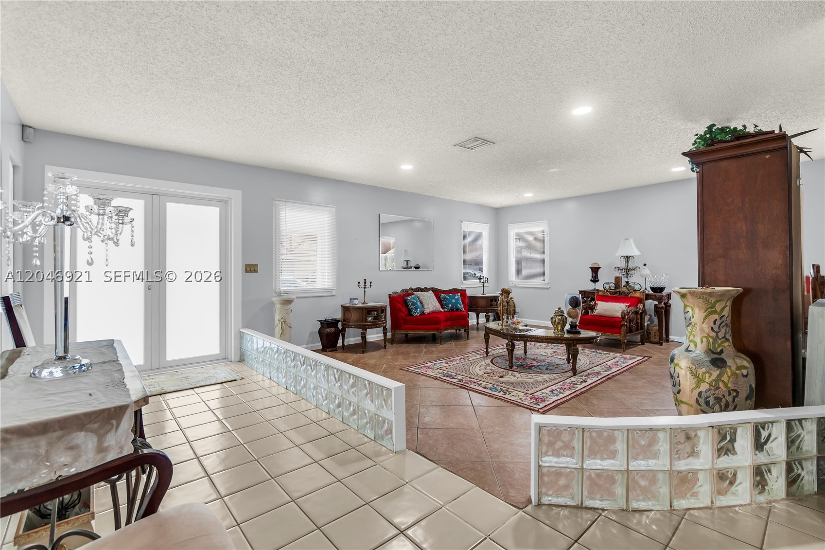 NORTH LAUDERDALE VILLAGE - Residential