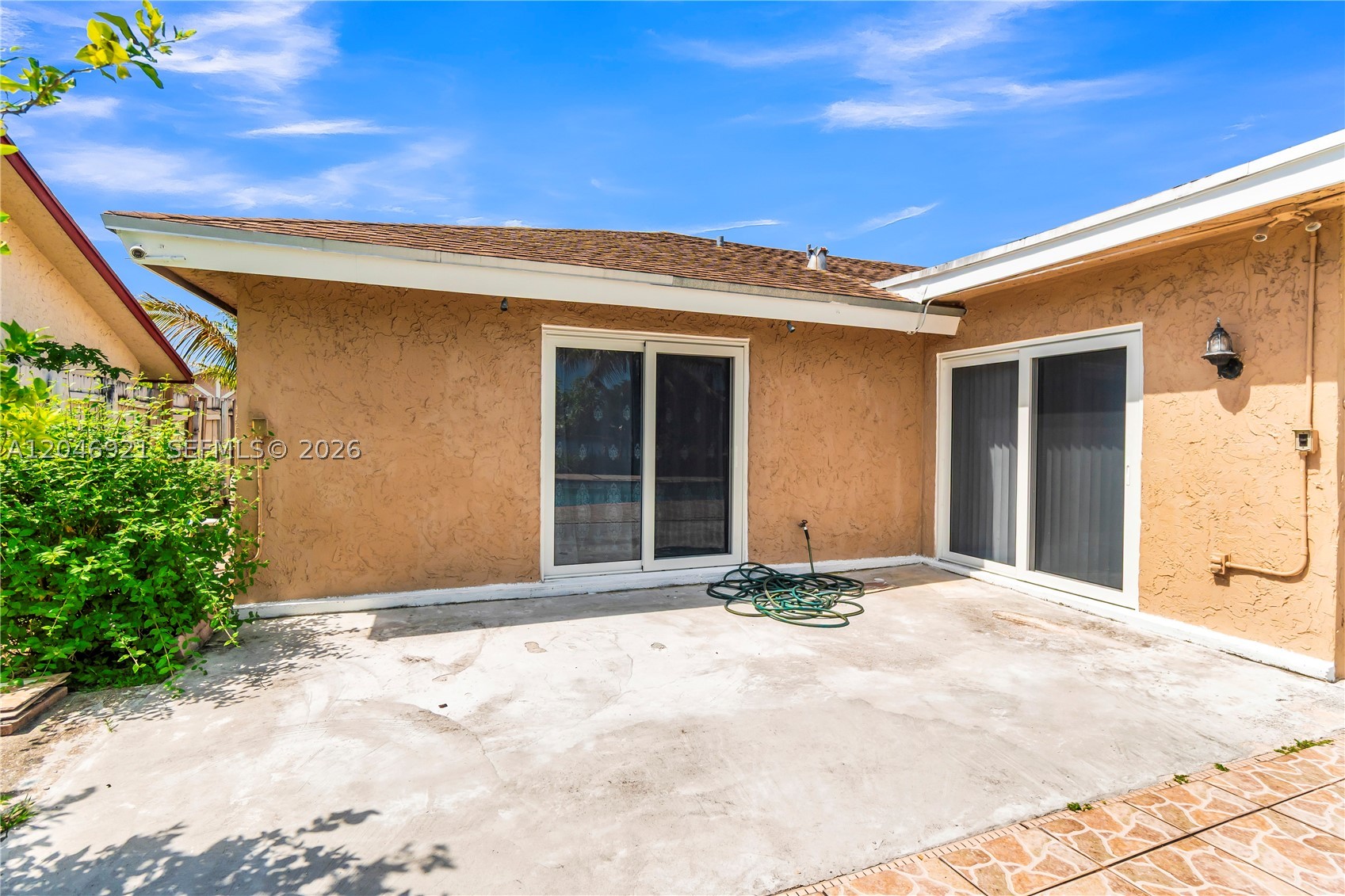 NORTH LAUDERDALE VILLAGE - Residential