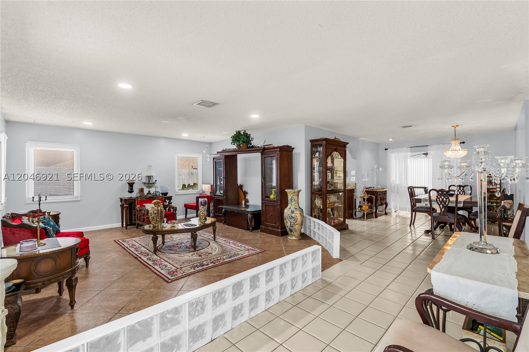 NORTH LAUDERDALE VILLAGE - Residential
