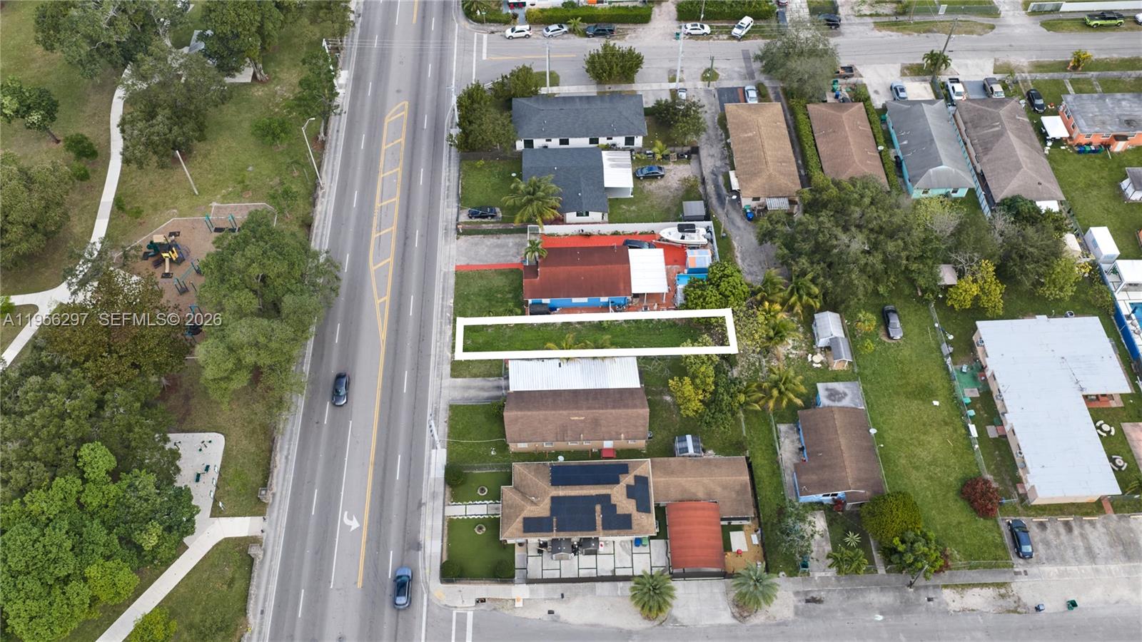 HIALEAH HEIGHTS - Land