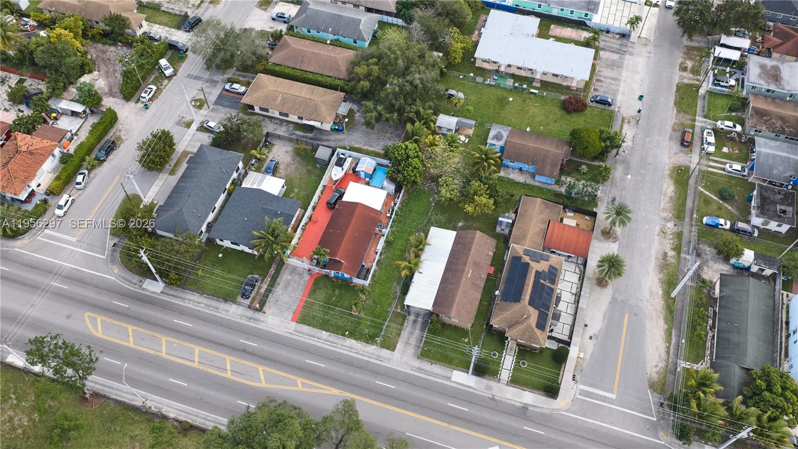 HIALEAH HEIGHTS - Land