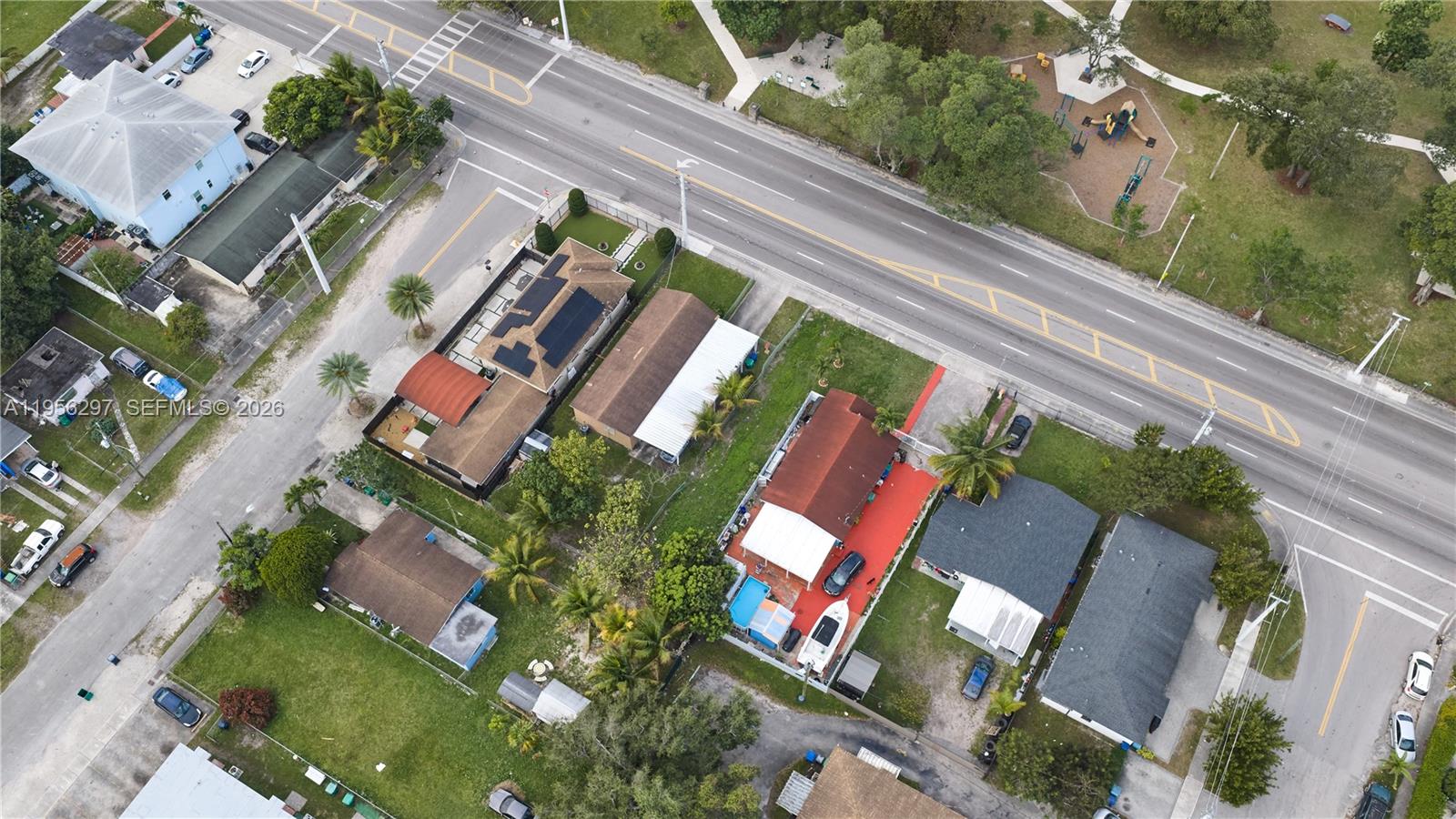 HIALEAH HEIGHTS - Land