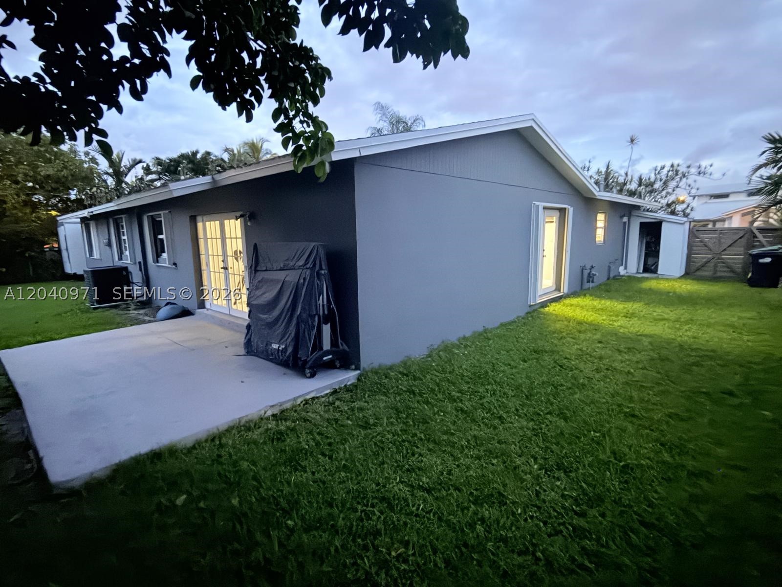SOUTHERN ESTS 7TH ADDN SE - Residential