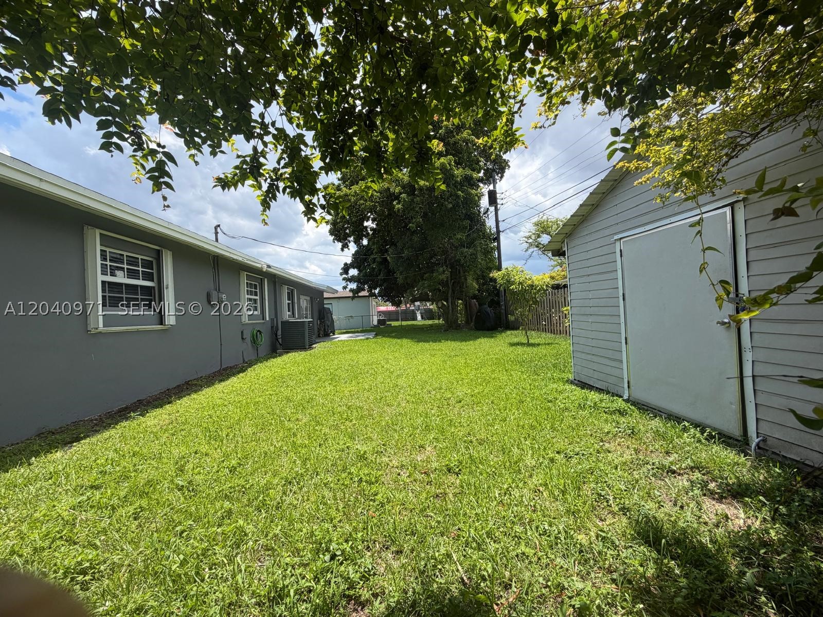 SOUTHERN ESTS 7TH ADDN SE - Residential