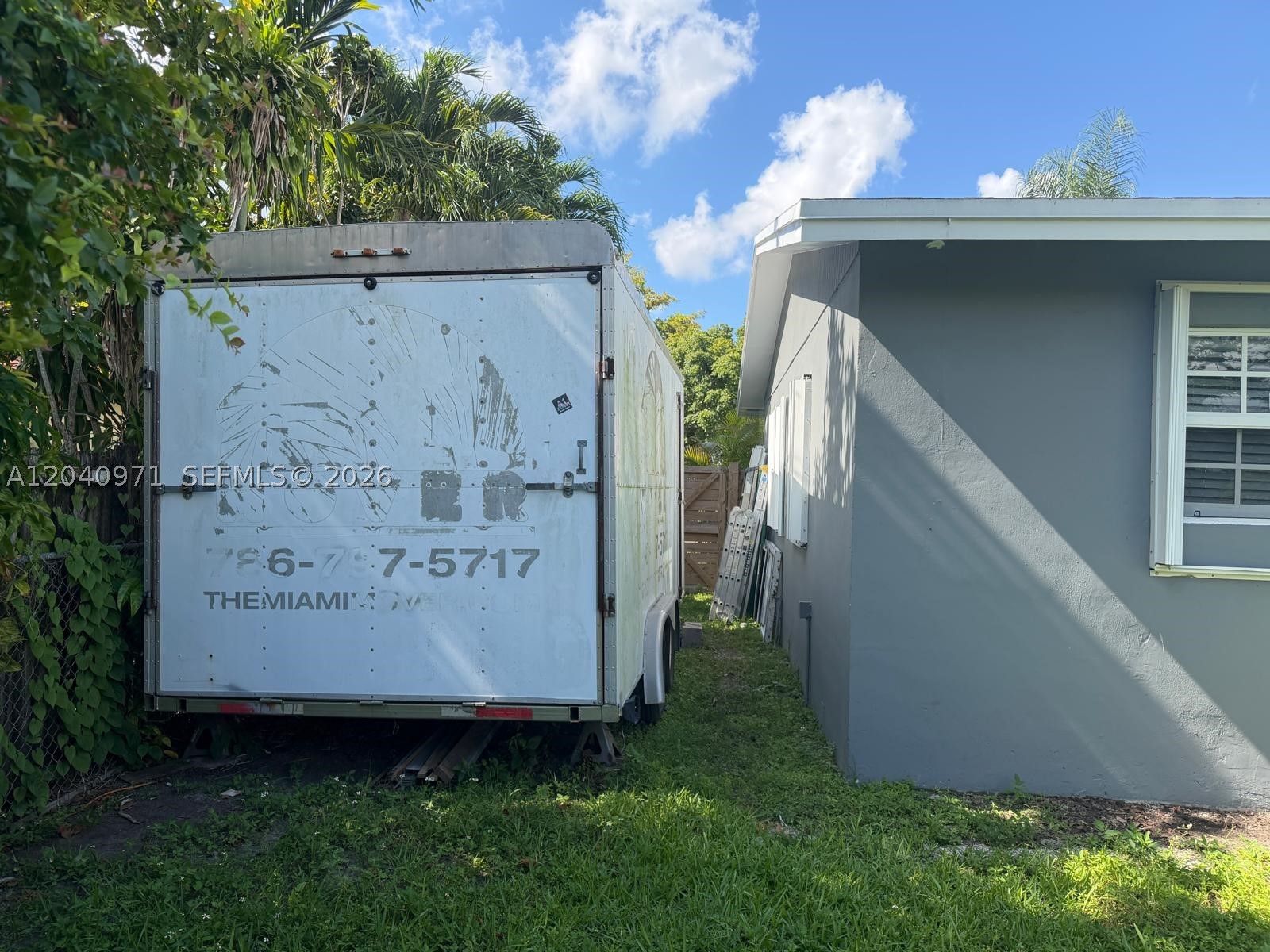 SOUTHERN ESTS 7TH ADDN SE - Residential