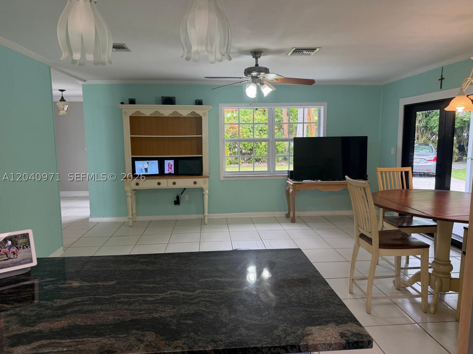 SOUTHERN ESTS 7TH ADDN SE - Residential