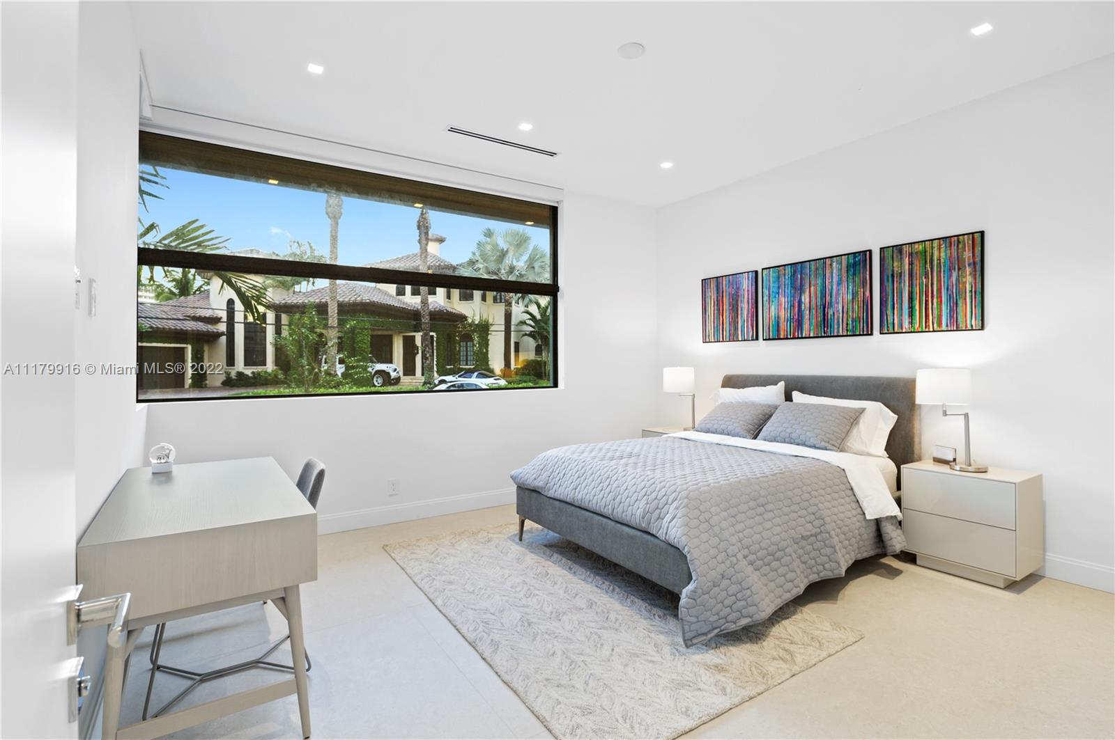 STILWELL ISLES - Residential Lease