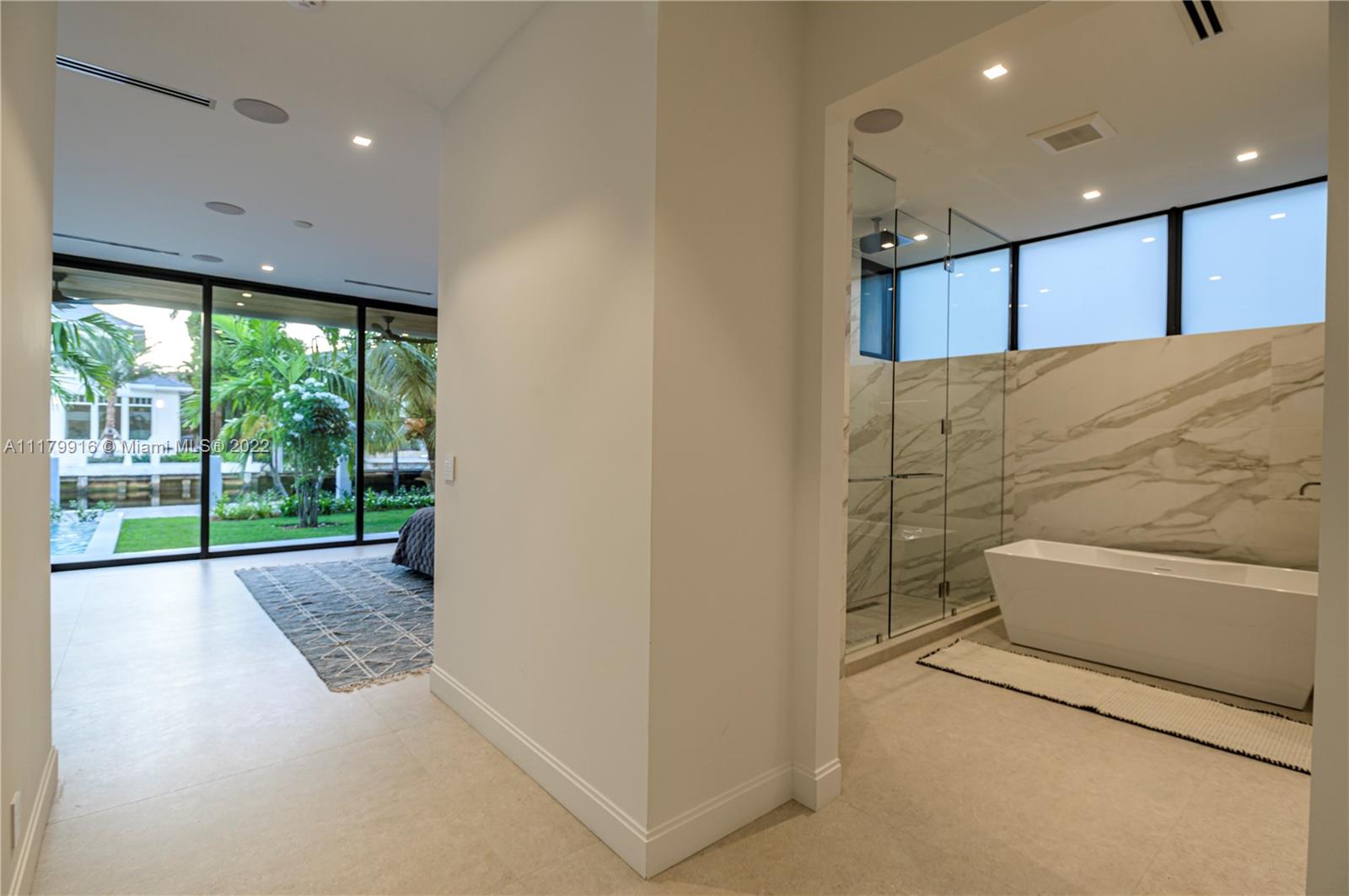 STILWELL ISLES - Residential Lease