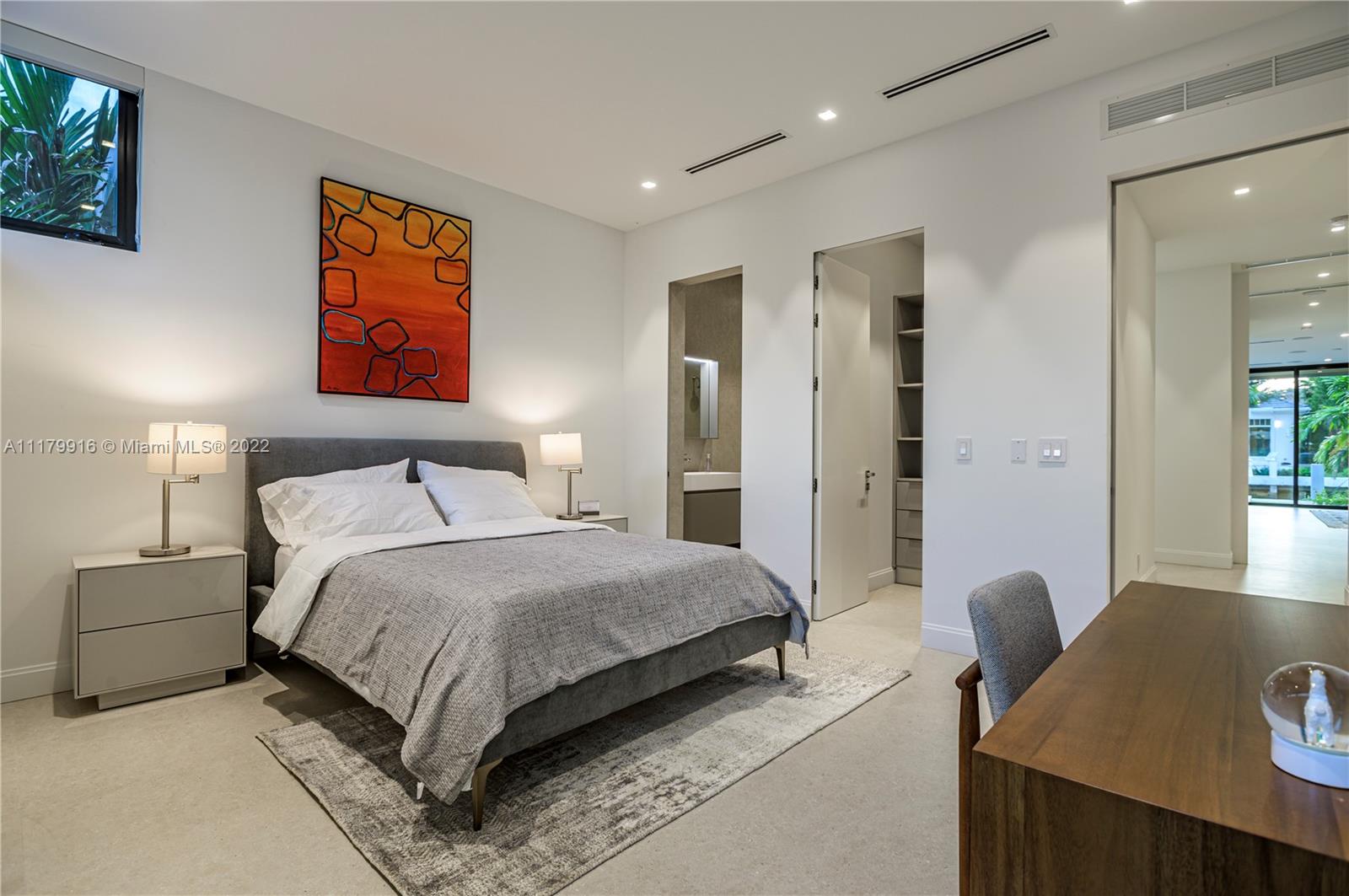 STILWELL ISLES - Residential Lease