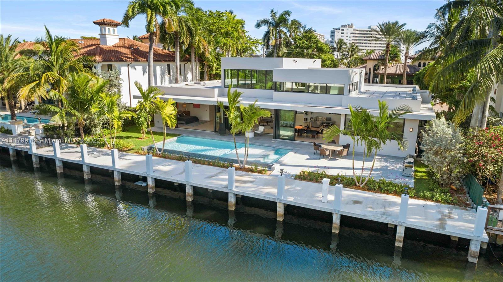 STILWELL ISLES - Residential Lease