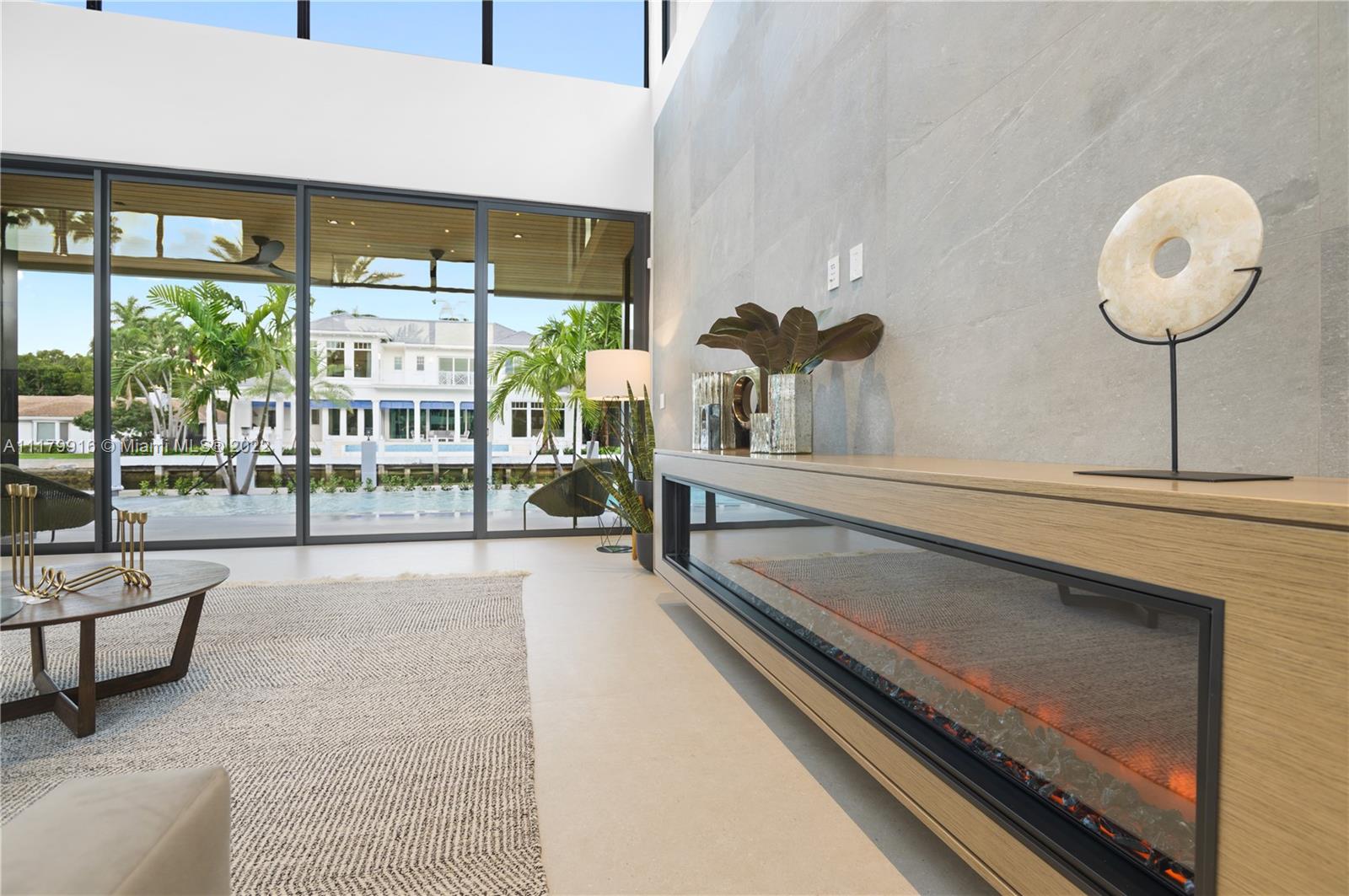 STILWELL ISLES - Residential Lease