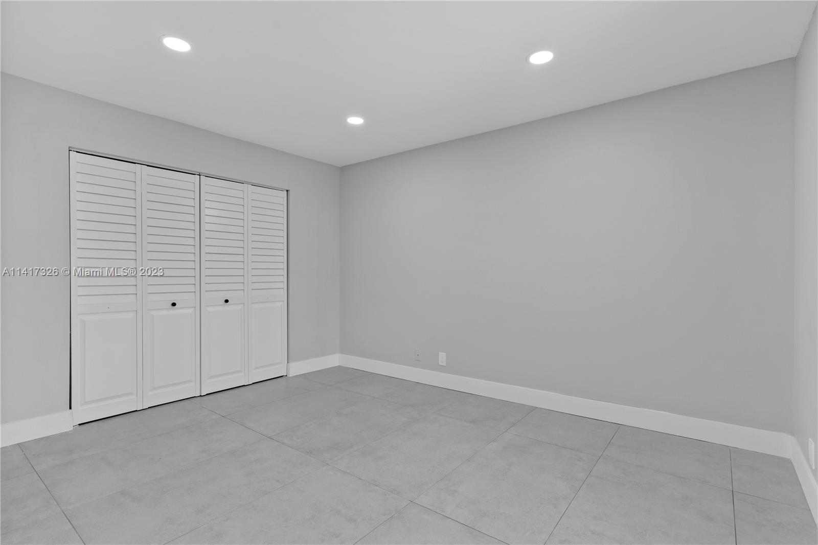 RIO GARDENS CONDO - Residential Lease