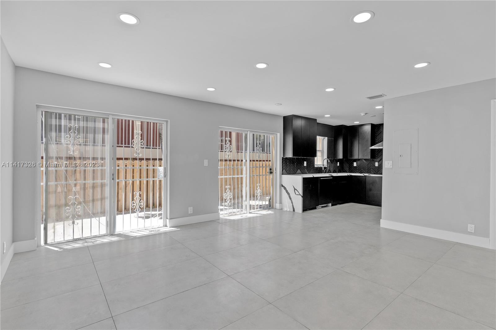 RIO GARDENS CONDO - Residential Lease