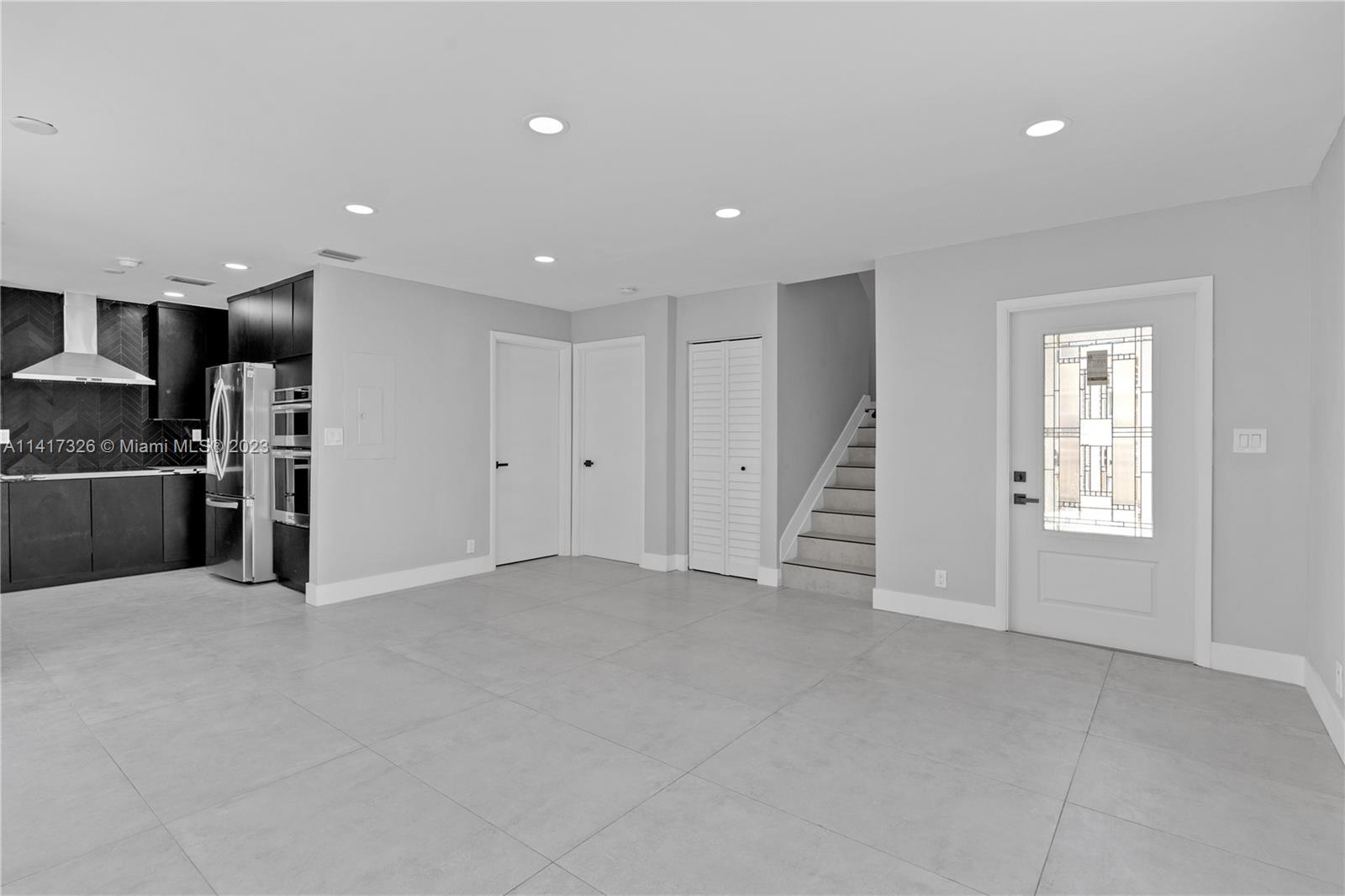 RIO GARDENS CONDO - Residential Lease