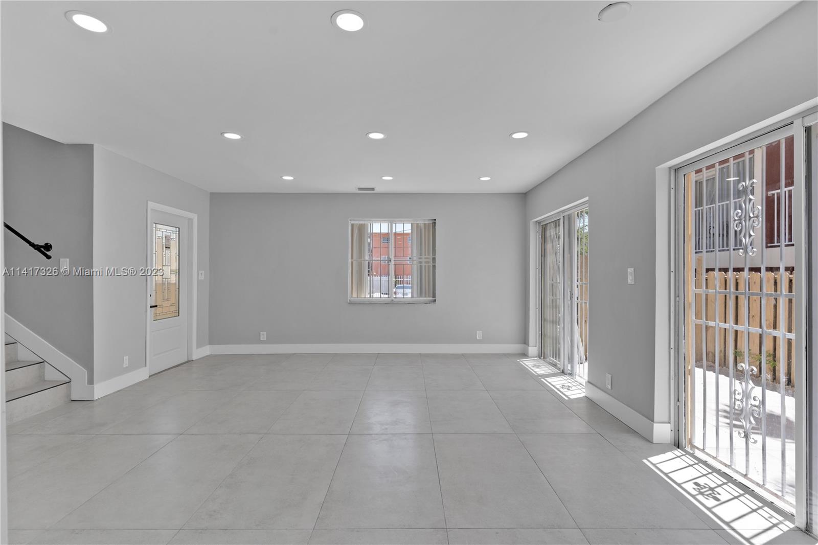 RIO GARDENS CONDO - Residential Lease
