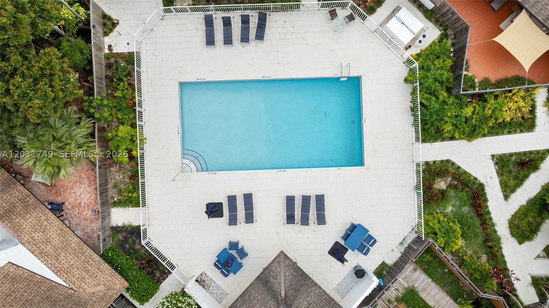 KENDALL TRACE CONDO - Residential