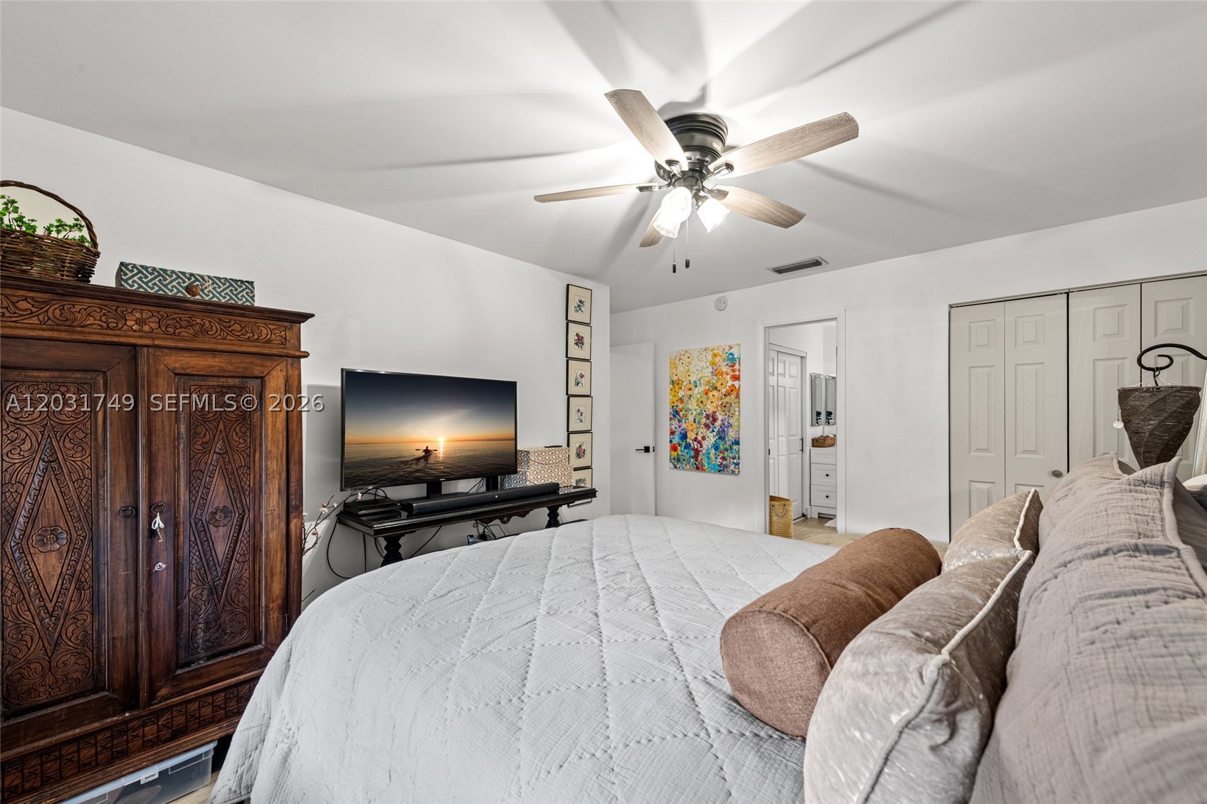KENDALL TRACE CONDO - Residential