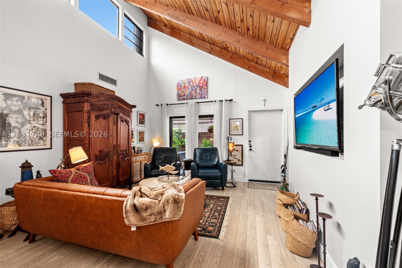 KENDALL TRACE CONDO - Residential