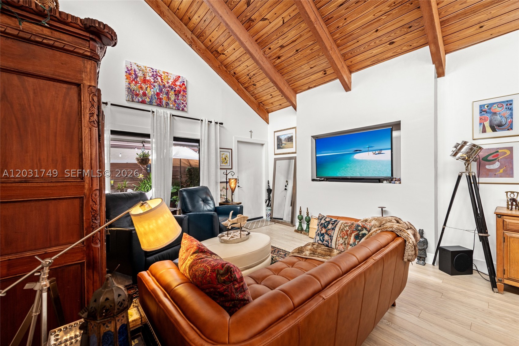 KENDALL TRACE CONDO - Residential