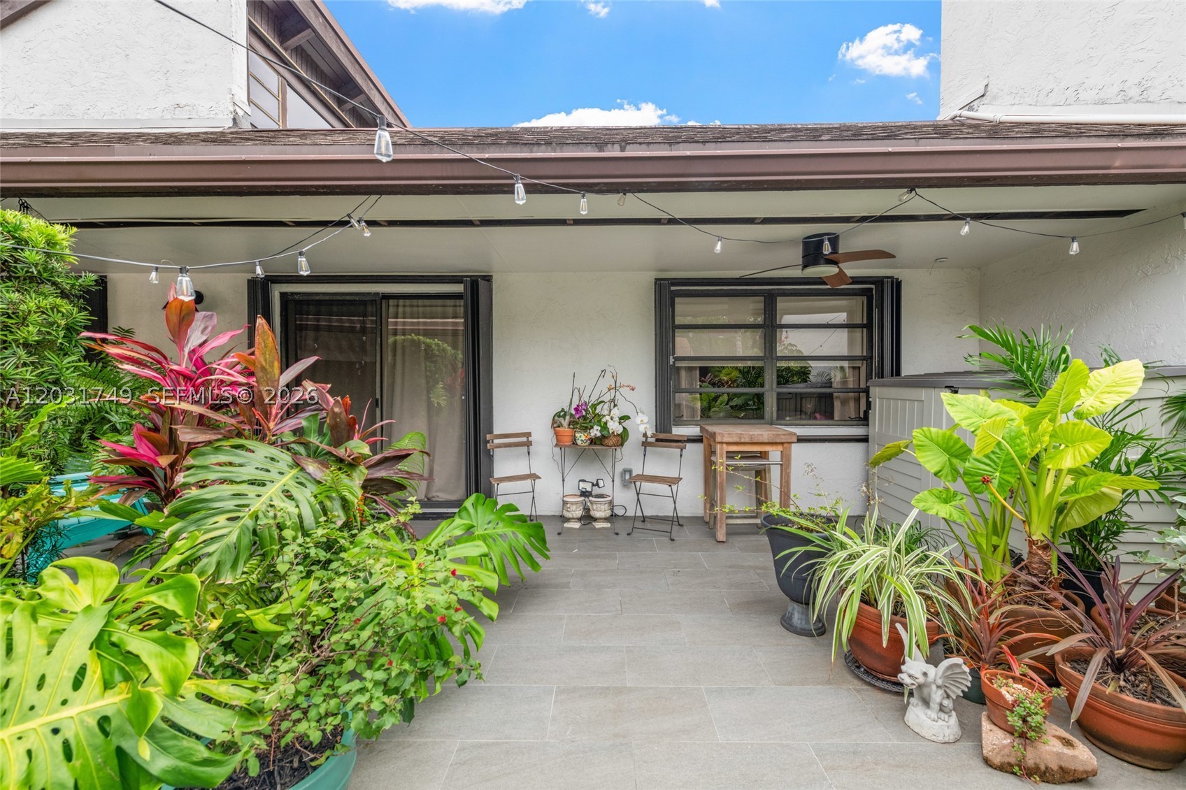 KENDALL TRACE CONDO - Residential