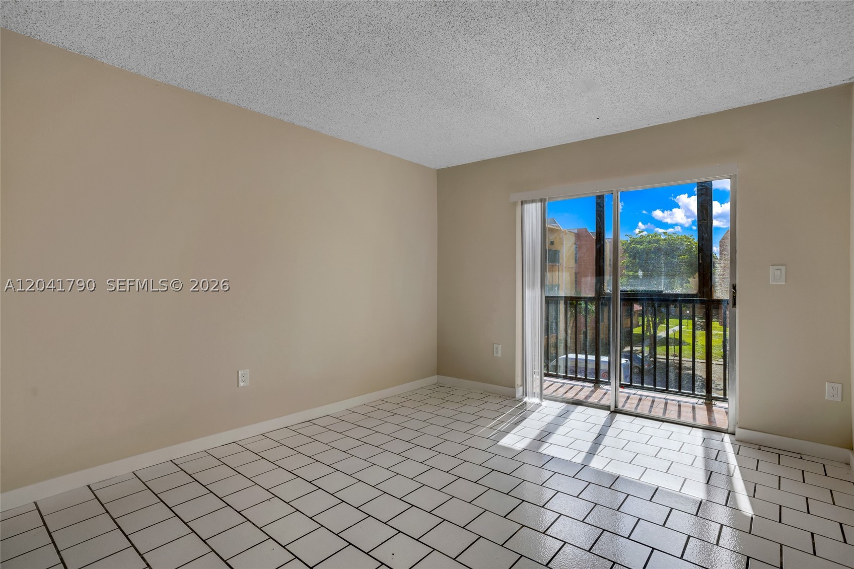 SUNSET VILLAS NO 3 CONDO - Residential Lease