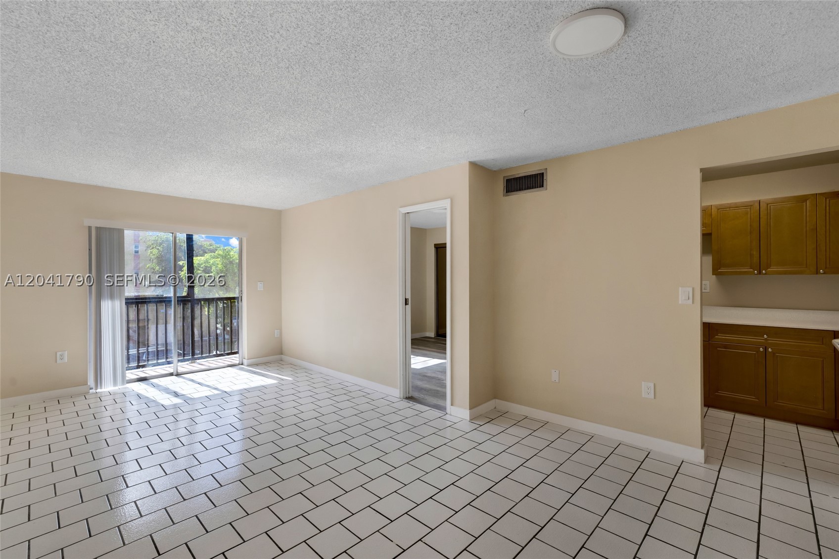 SUNSET VILLAS NO 3 CONDO - Residential Lease