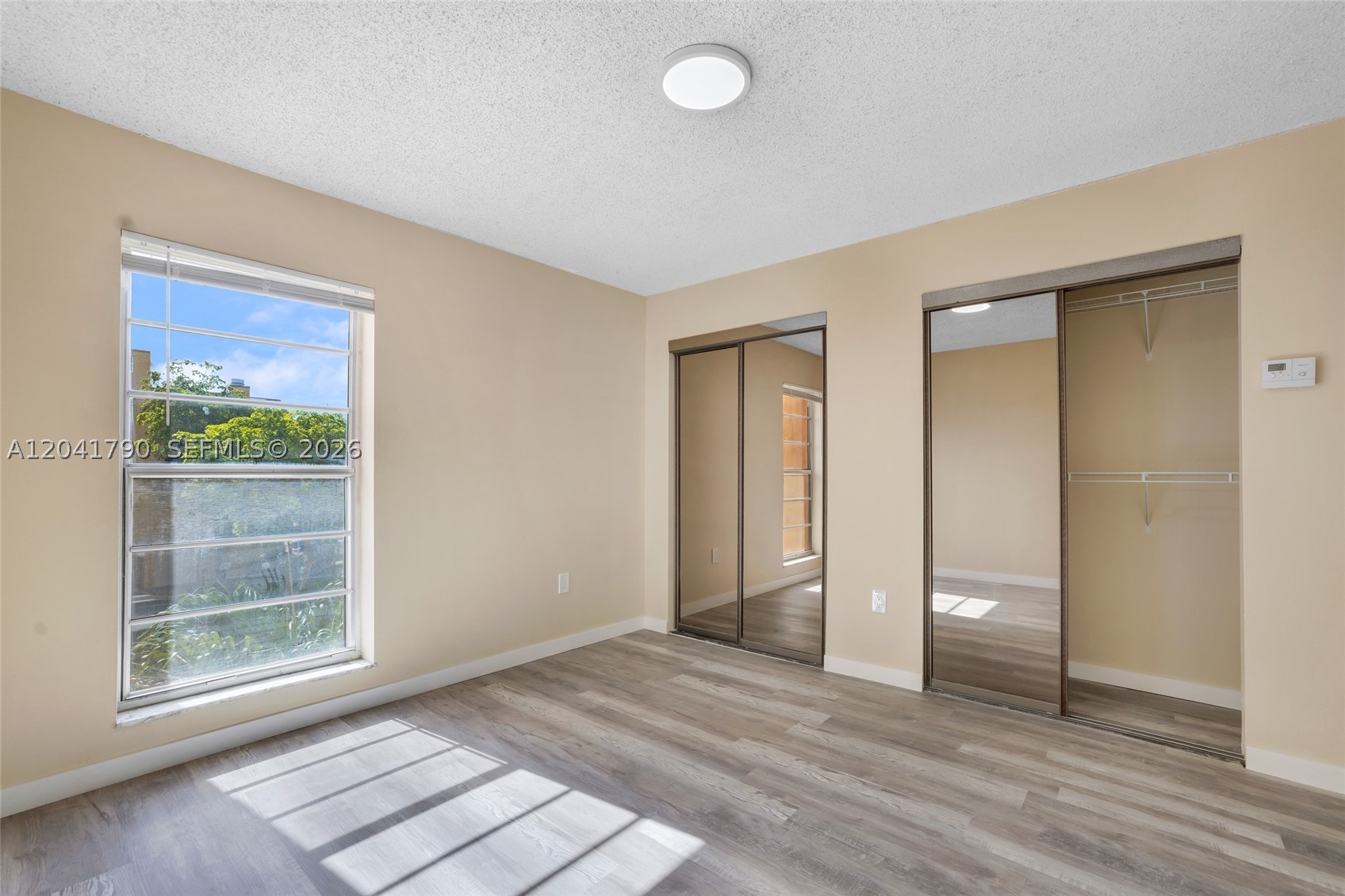 SUNSET VILLAS NO 3 CONDO - Residential Lease