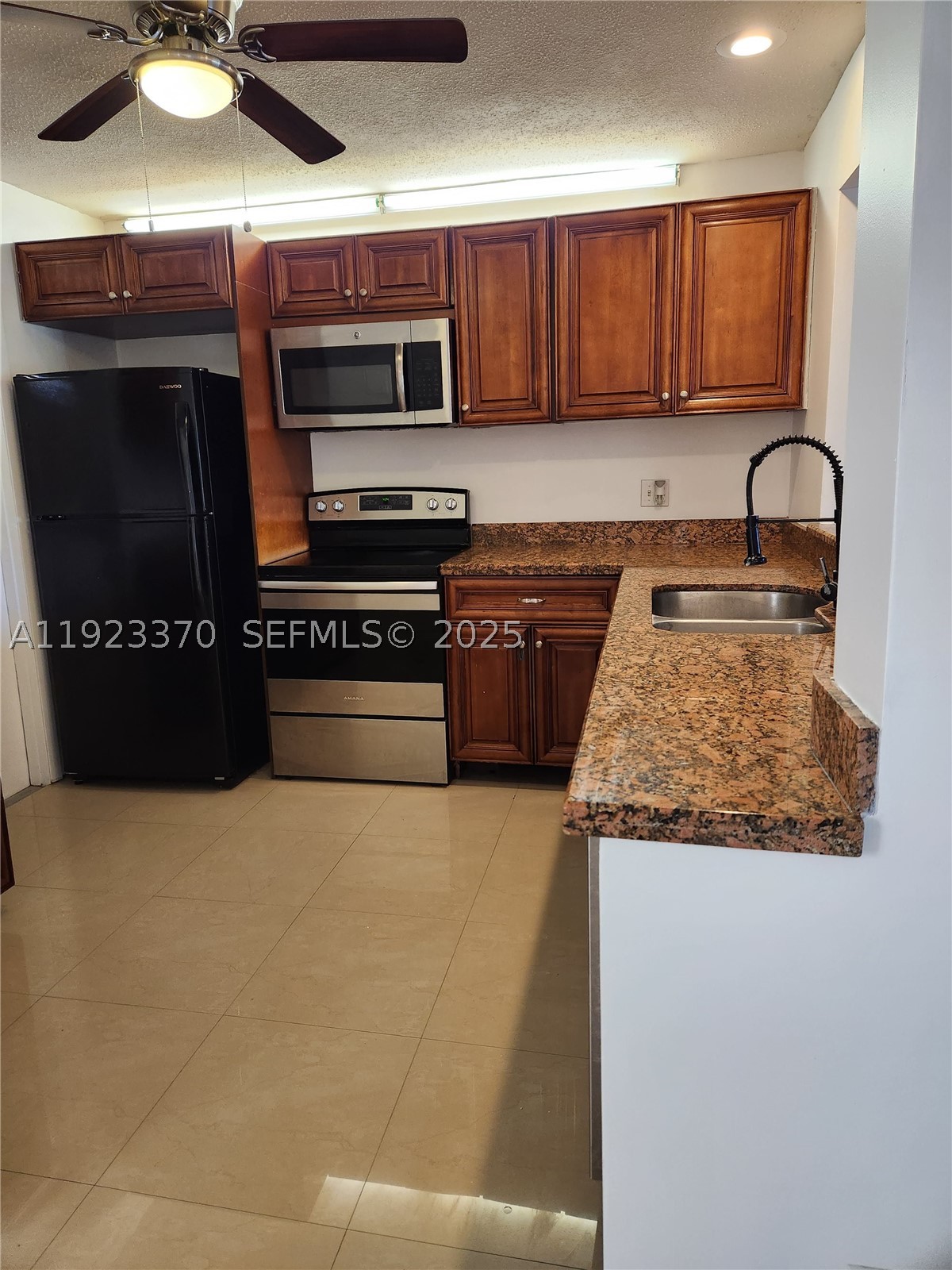 STERLING FIFTY-SIX - Residential