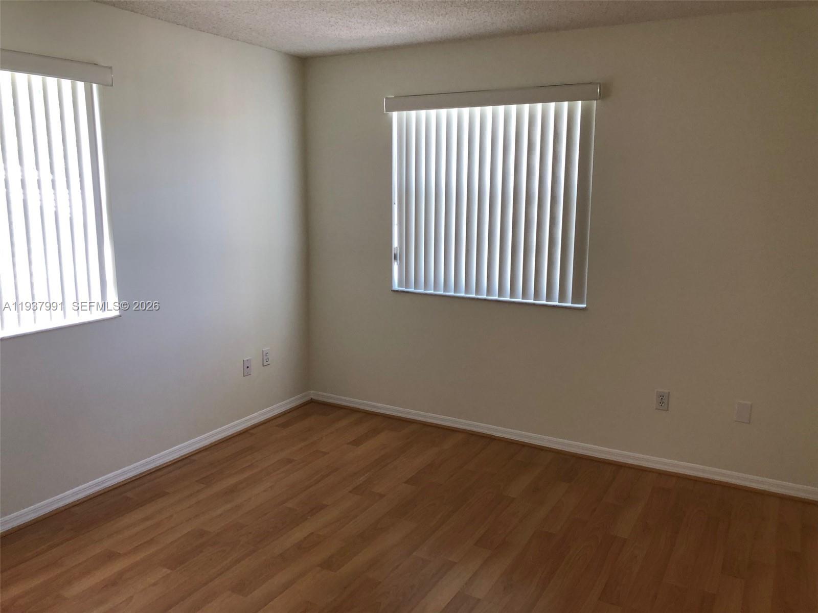 CORAL CREEK - Residential