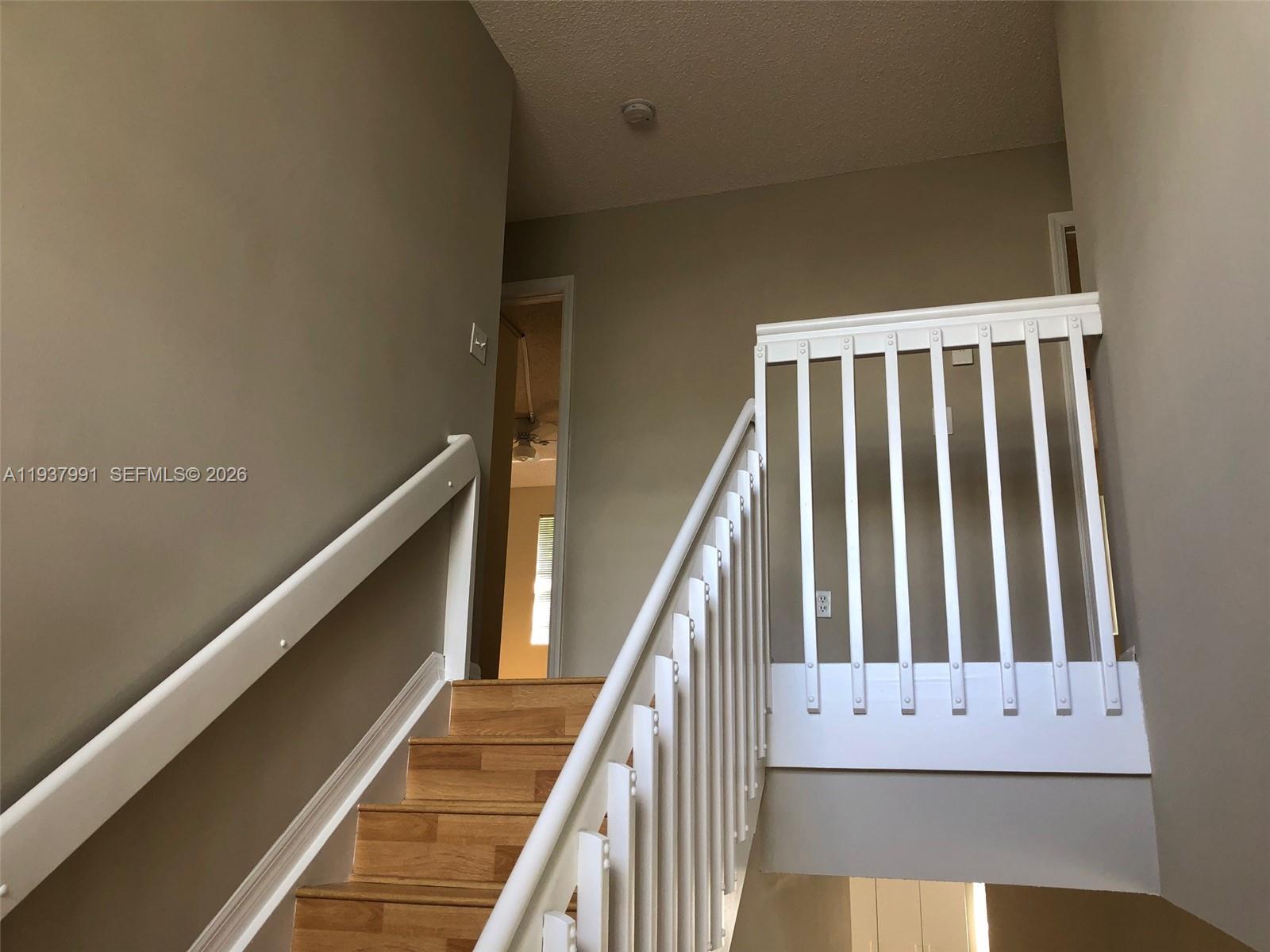 CORAL CREEK - Residential
