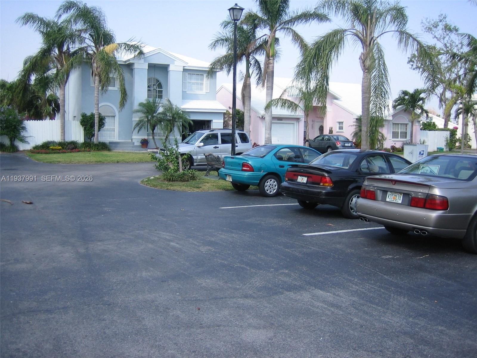 CORAL CREEK - Residential