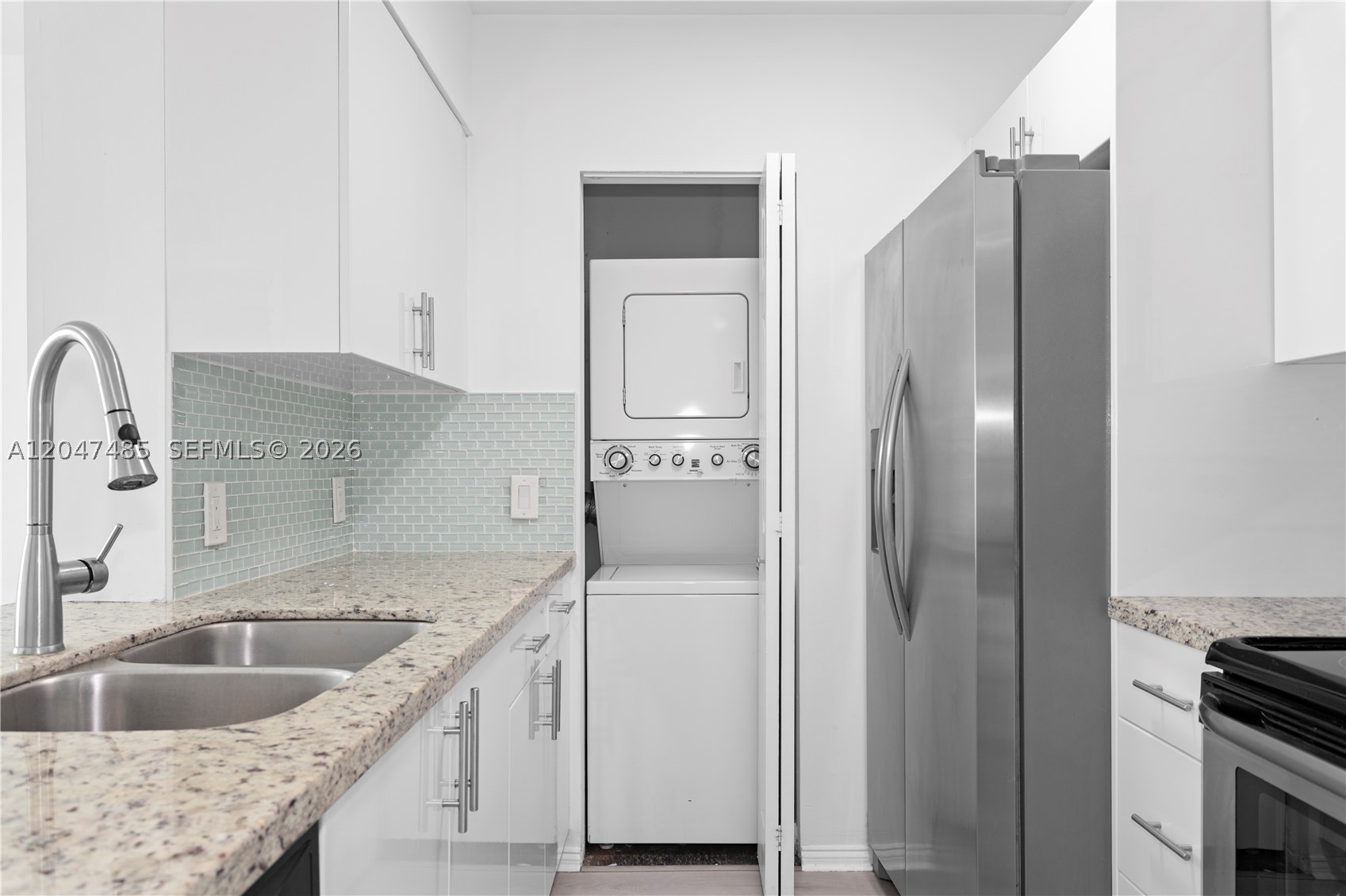 THE MARK ON BRICKELL COND - Residential