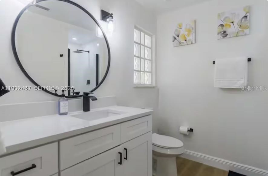 UNIVERSITY SHORES - Residential