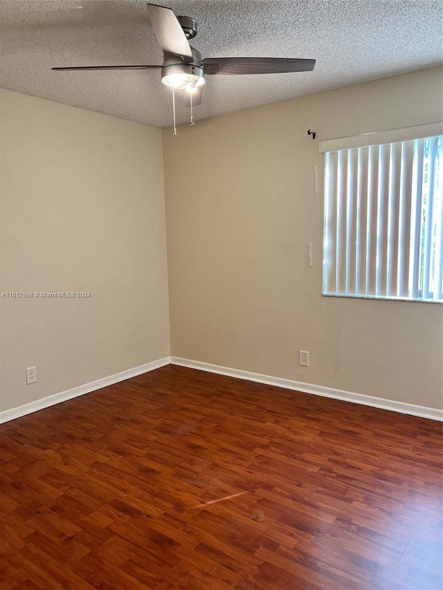 LAKEVIEW HOMES - Residential