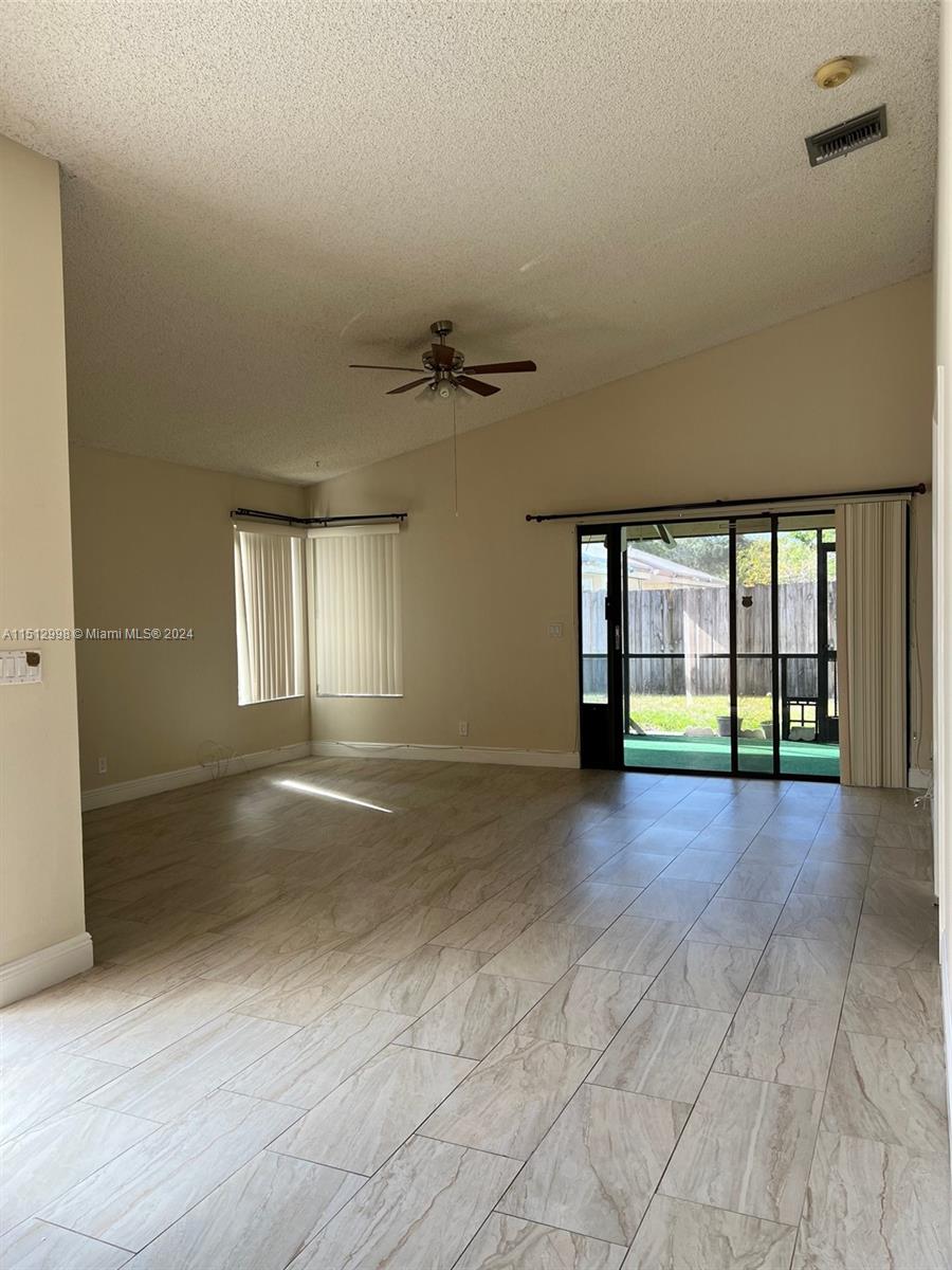 LAKEVIEW HOMES - Residential
