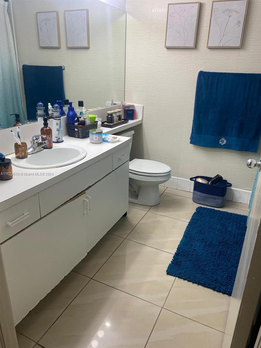 ENCLAVE AT DORAL CONDO NO - Residential