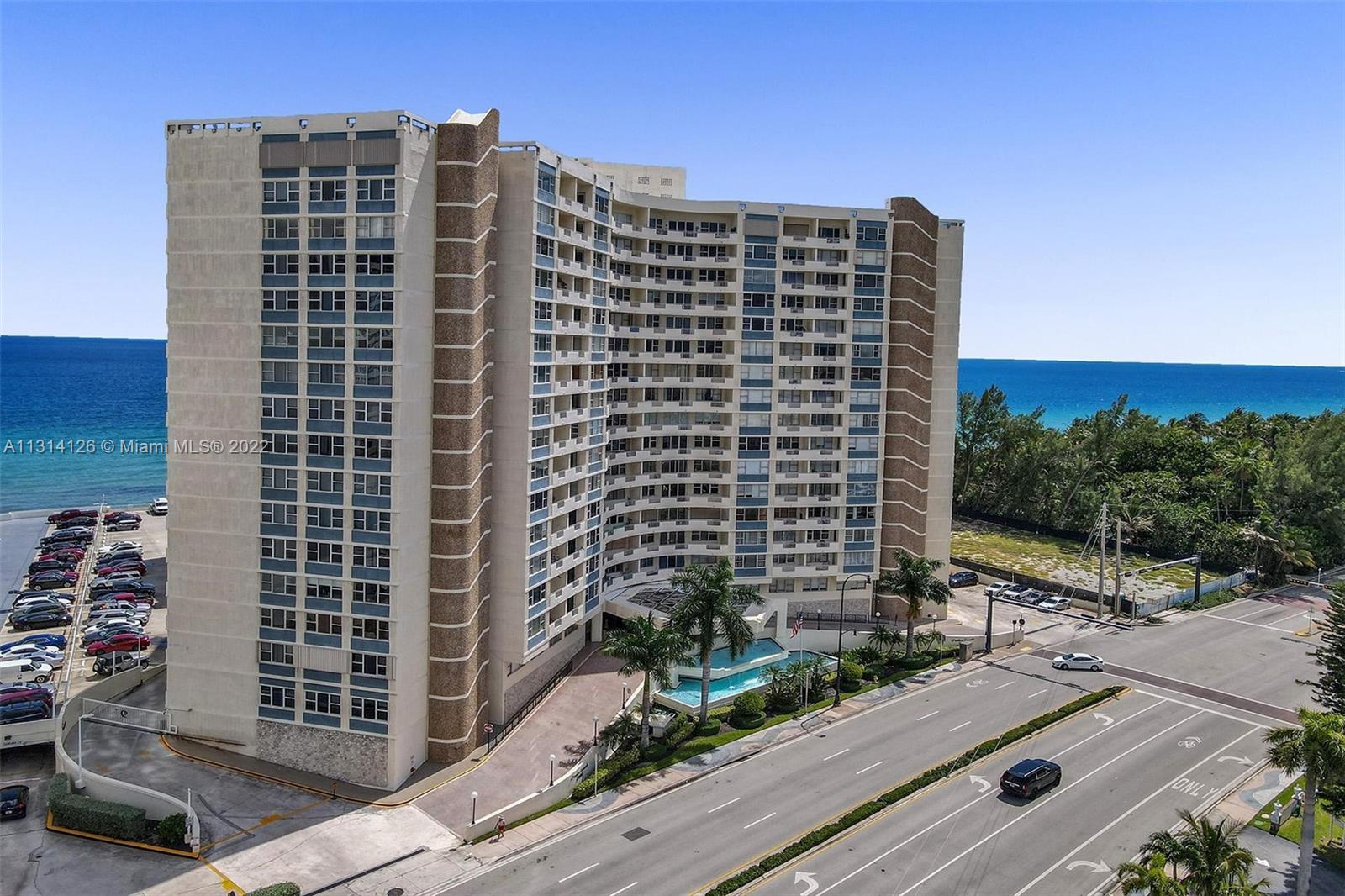 PARKER DORADO CONDO - Residential