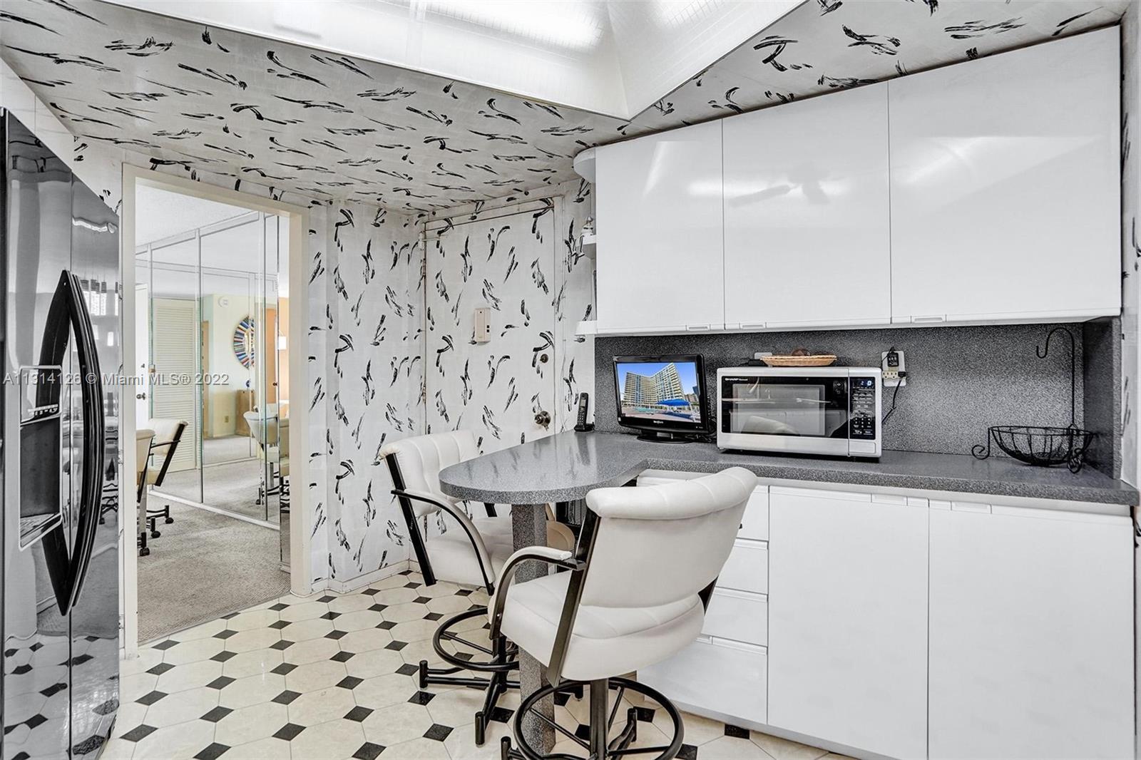PARKER DORADO CONDO - Residential