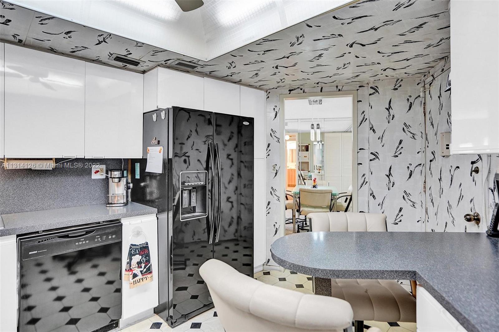 PARKER DORADO CONDO - Residential